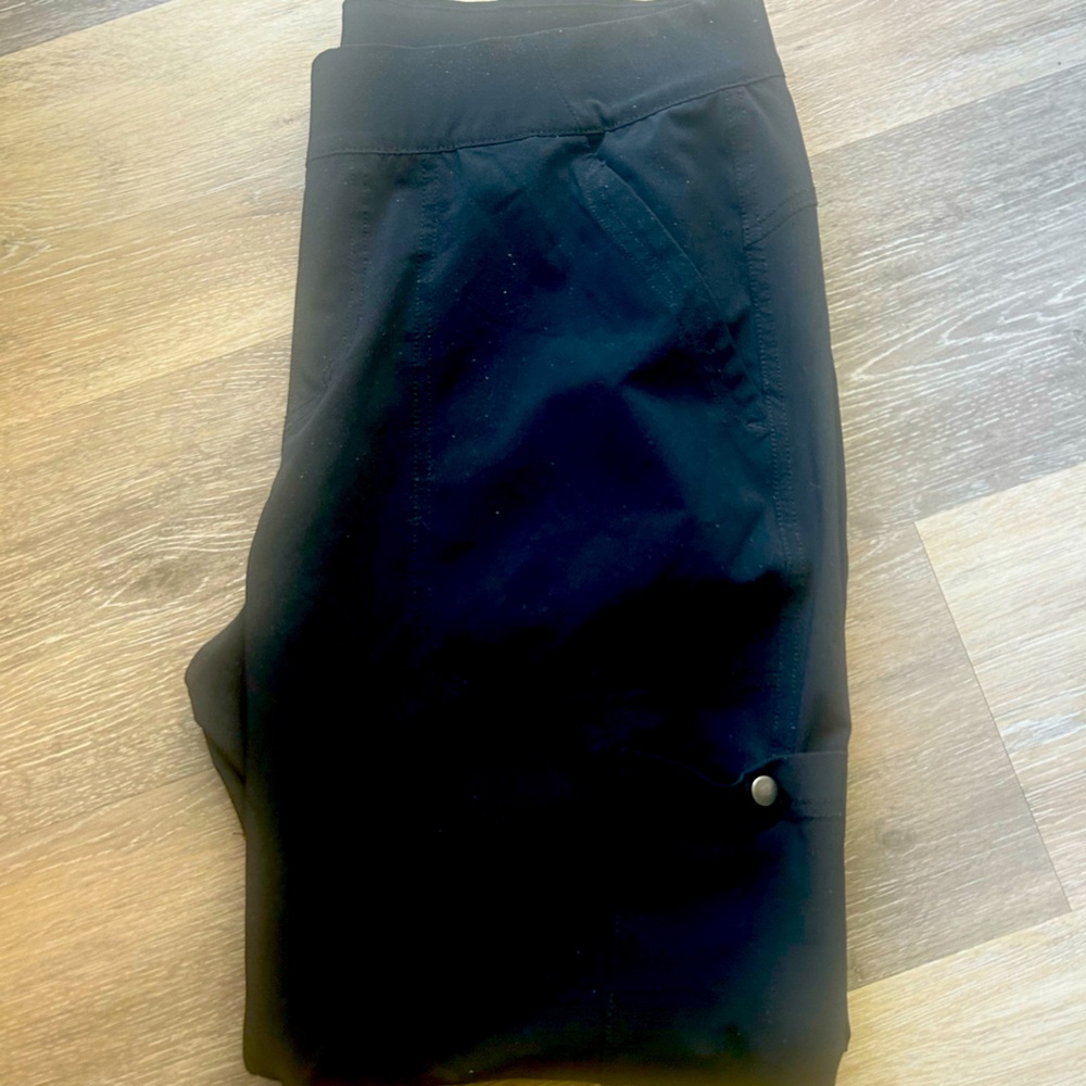 Columbia Sportwear black pants